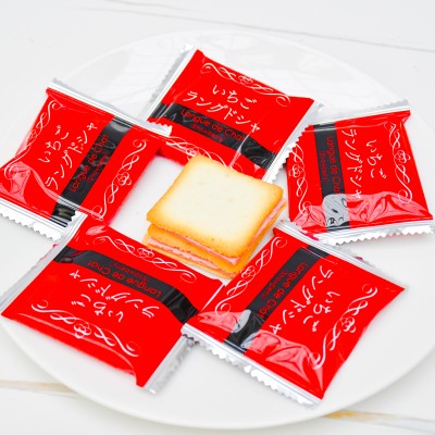Biscuits langue de chat à la fraise MPA 10p 90g*(10)   Langue de Chat Fraise | Délicatesse Japonaise | Cadeau Gourmand